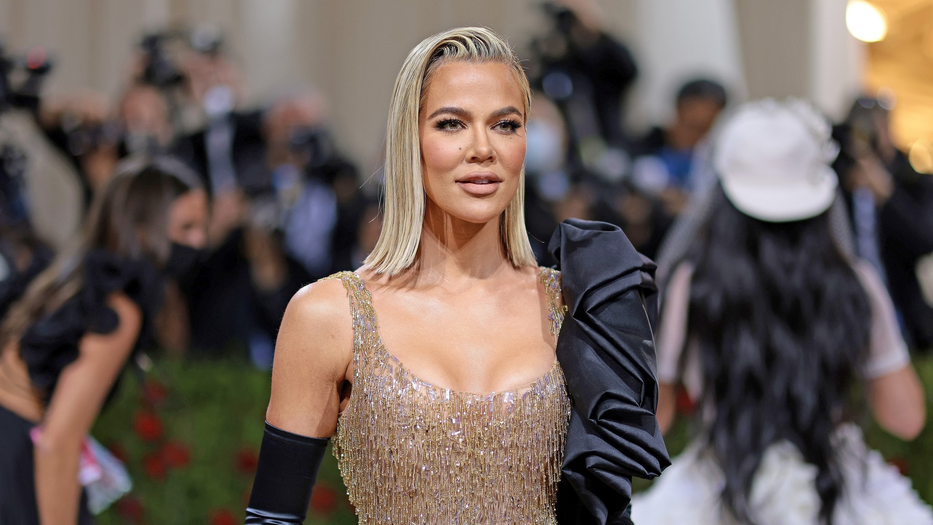Celebrities Making Sweatpants Look Sexy: Khloe Kardashian & More –  Hollywood Life